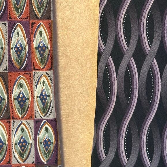 Two 2 Alexander Julian Colours 58" x 4" Silk Ties Vintage - Picture 6 of 6